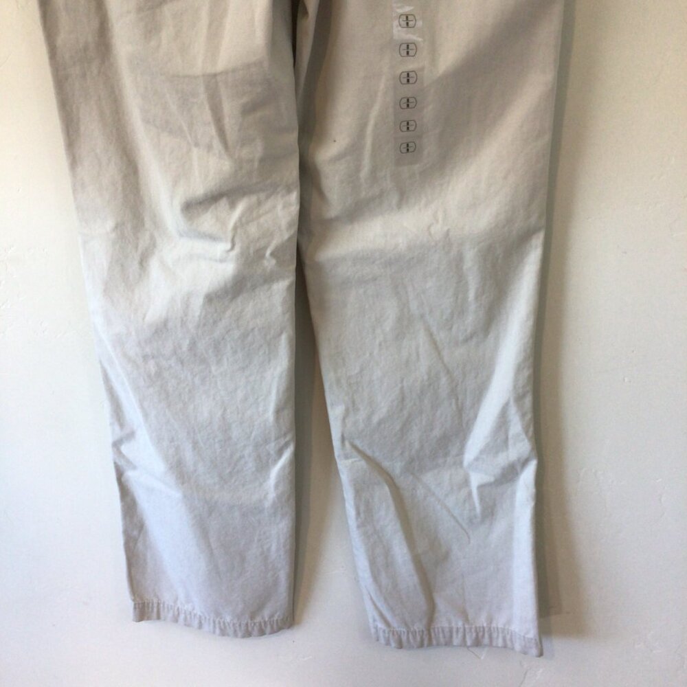 3/$10💕 NWT Columbia Edgewater Chino Authentic Fit Pants - Picture 9 of 10